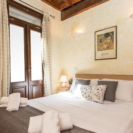 Rental In Rome Luce Apartment Eksteriør billede